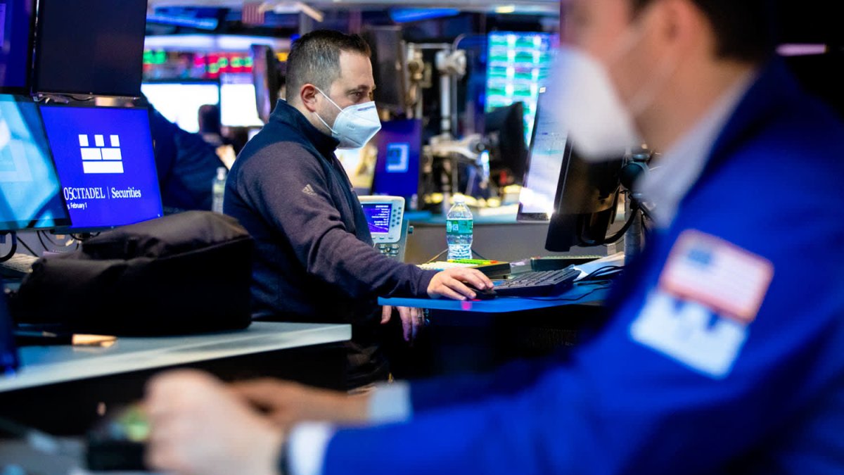 Treasury Yields Fall as Russia-Ukraine Tensions Escalate - Vimarsana News