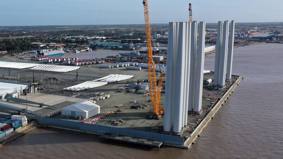 Offshore Wind Powerhouse Siemens Gamesa Sees Its Value Nearly Halve in a Year - Vimarsana News
