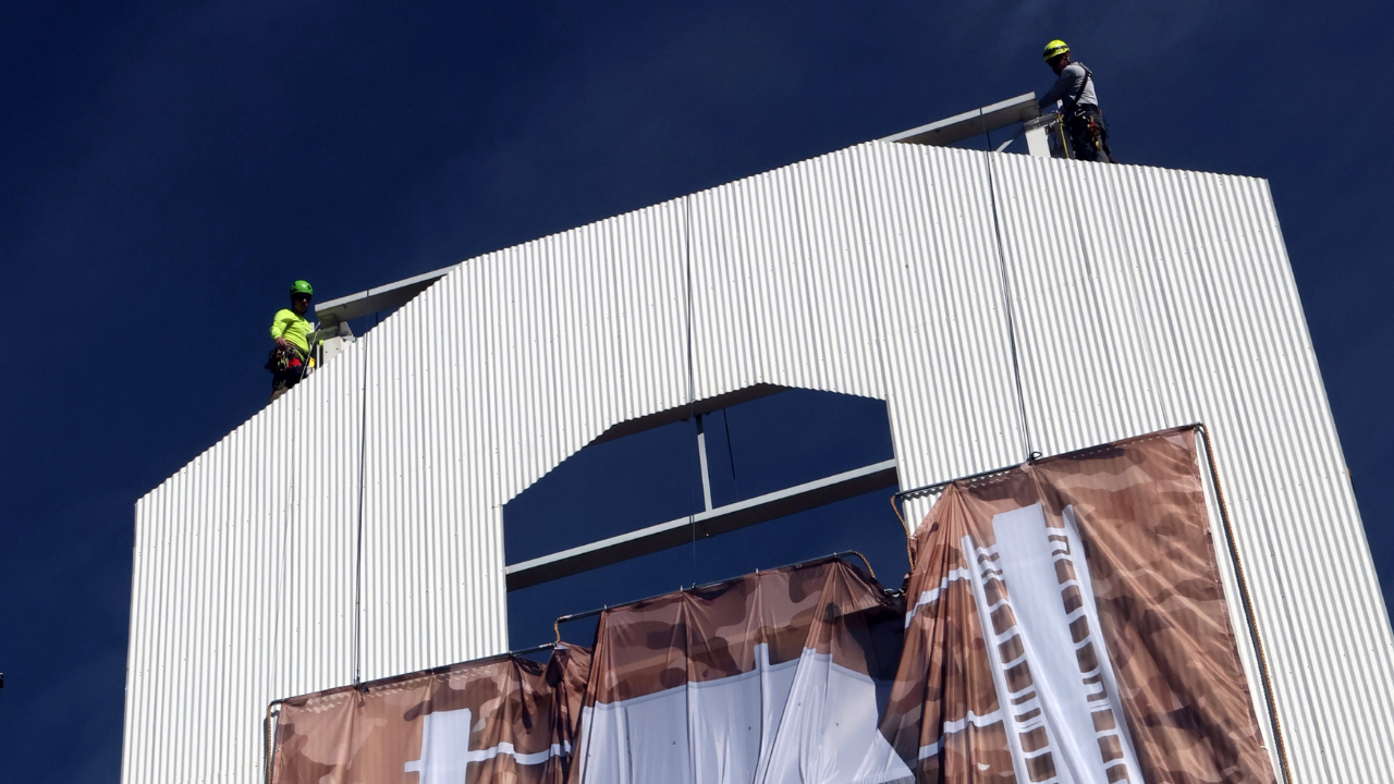 Rams: Hollywood sign in LA transforming into Rams House photos