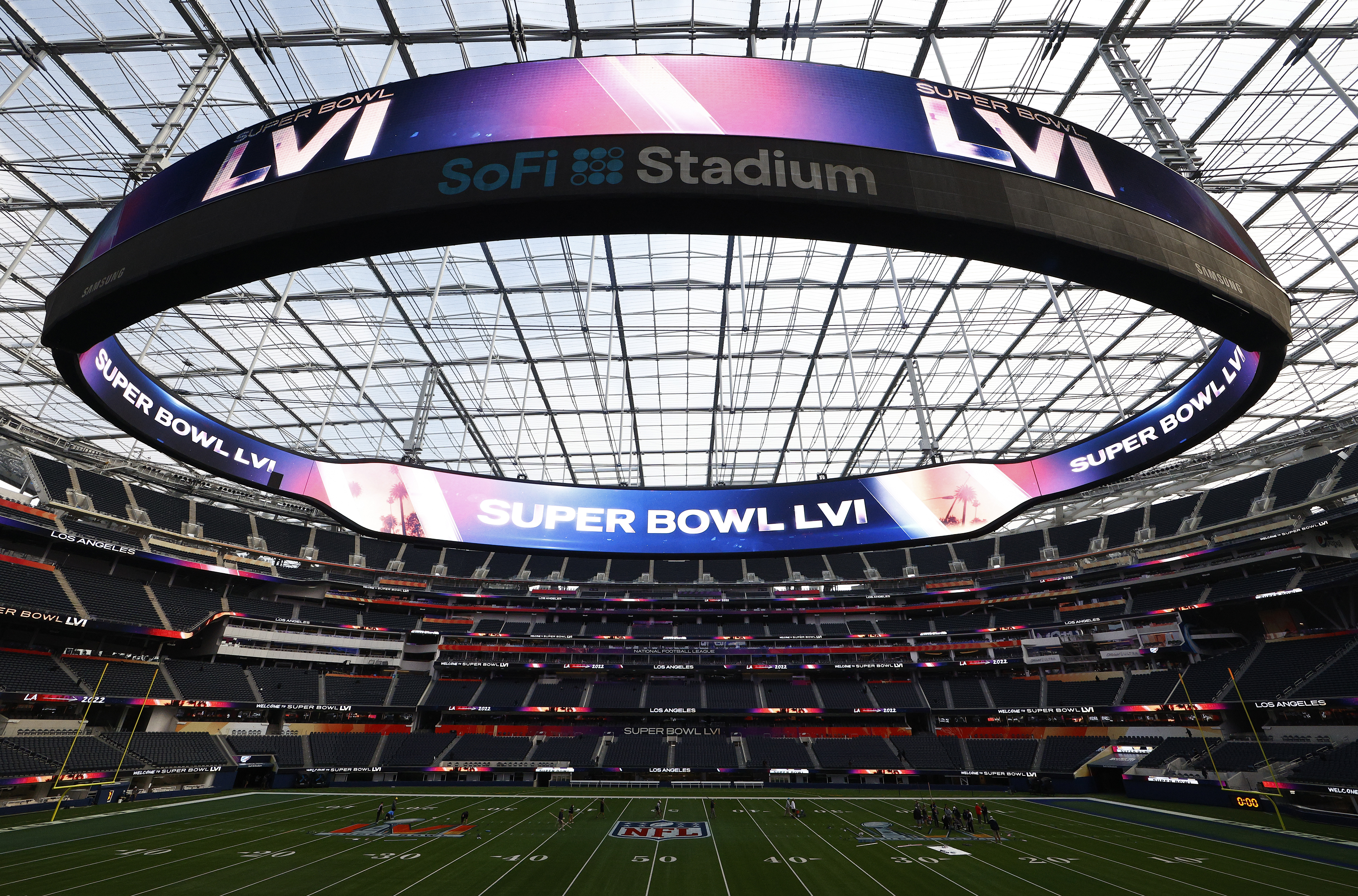 LA Rams unveil Super Bowl LVI banner at SoFi Stadium