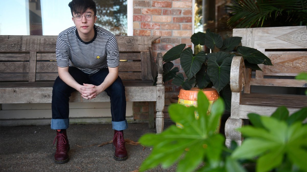 Anti-Trans Bills Put Trans Teens Under Growing Fear, Mental Health Concerns – NBC Los Angeles - Vimarsana News