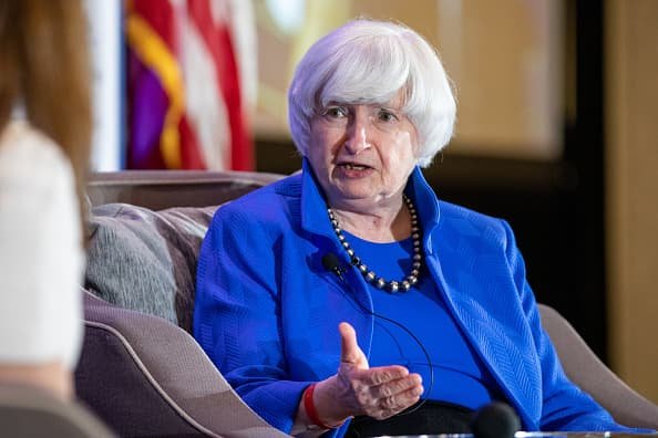 Treasury Secretary Janet Yellen Says Americans Will Likely See Another Year of 'Very Uncomfortably High' Inflation – NBC Los Angeles - Vimarsana News