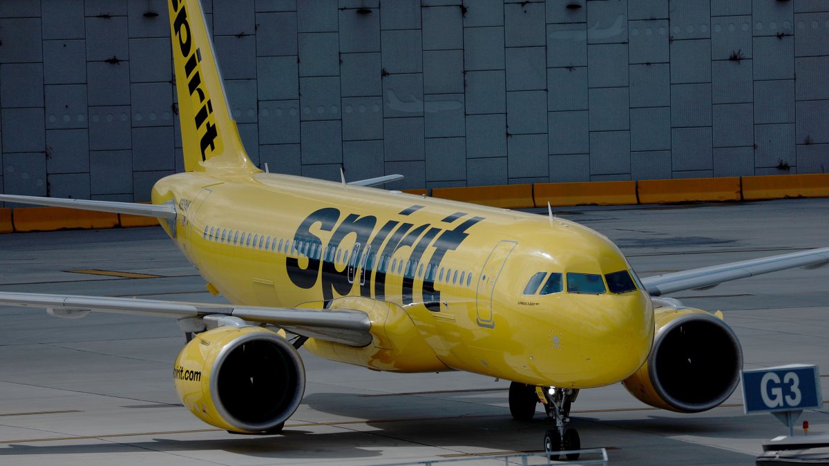 Spirit Airlines Plans to Open Crew Bases in Miami and Atlanta This Year as It Takes on Bigger Rivals - Vimarsana News