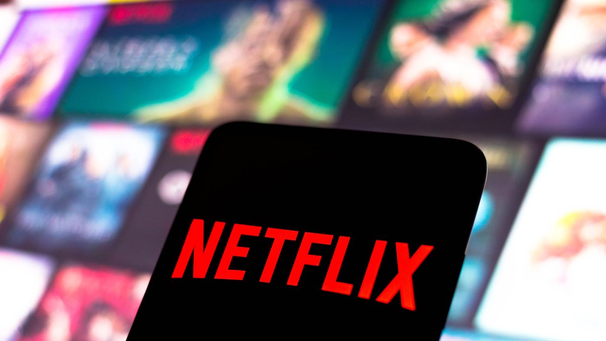 Netflix to Acquire Studio Behind 'Stranger Things' Mobile Game as Gaming Push Accelerates – NBC Los Angeles - Vimarsana News