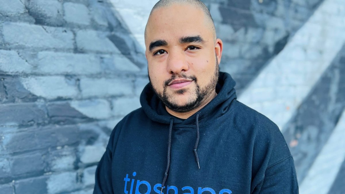 This 37-Year-Old Launched a Social Media Company With 400,000 Users — While Keeping His Day Job - Vimarsana News