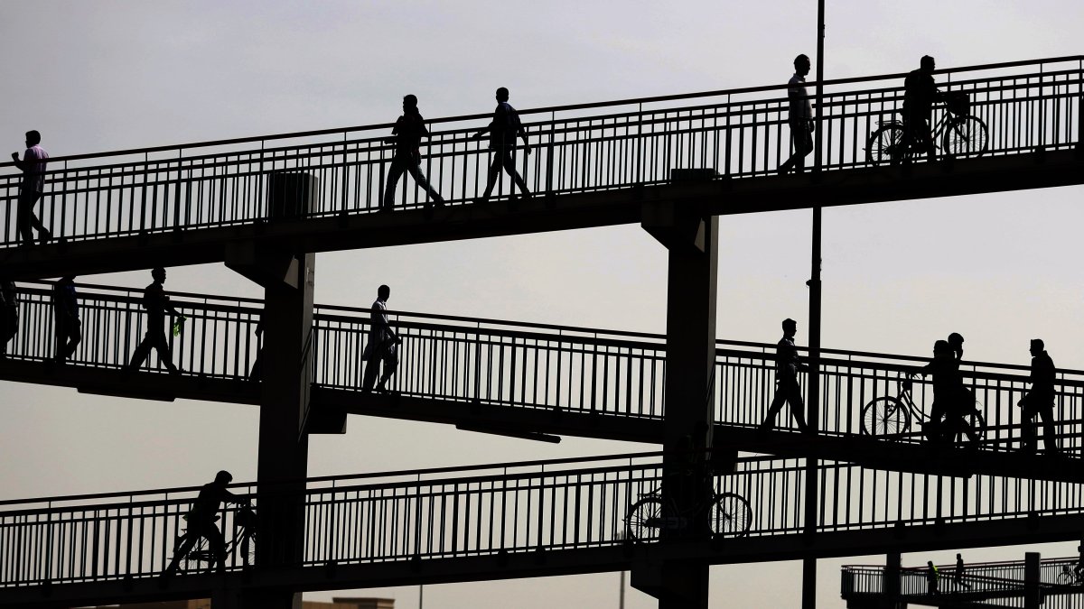 'I Feel Like I Can Fully Switch Off': The UAE Is Warming to Its New Monday to Friday Working Week – NBC Los Angeles - Vimarsana News
