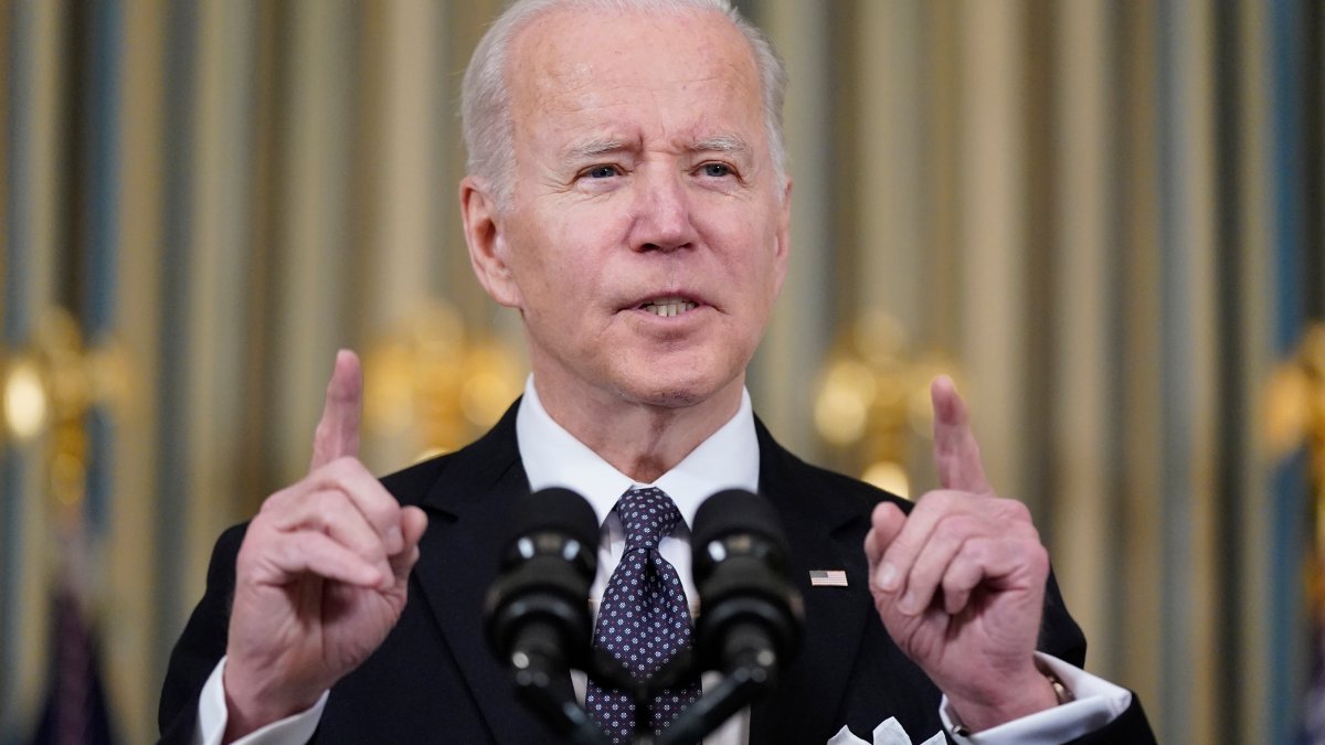 Biden Says Remark on Putin's Power Was About 'Moral Outrage' – NBC Los Angeles - Vimarsana News