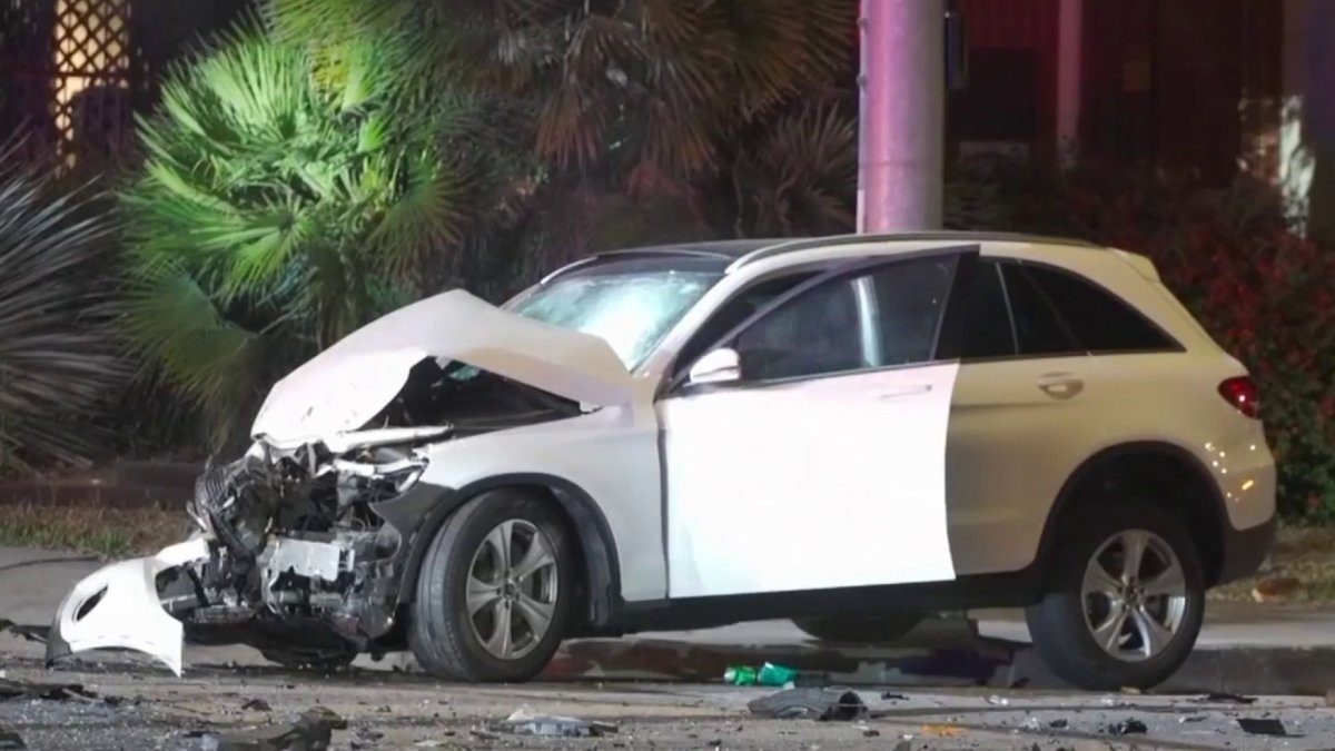 Handgun Found After Police Chase Ends in Crash – NBC Los Angeles