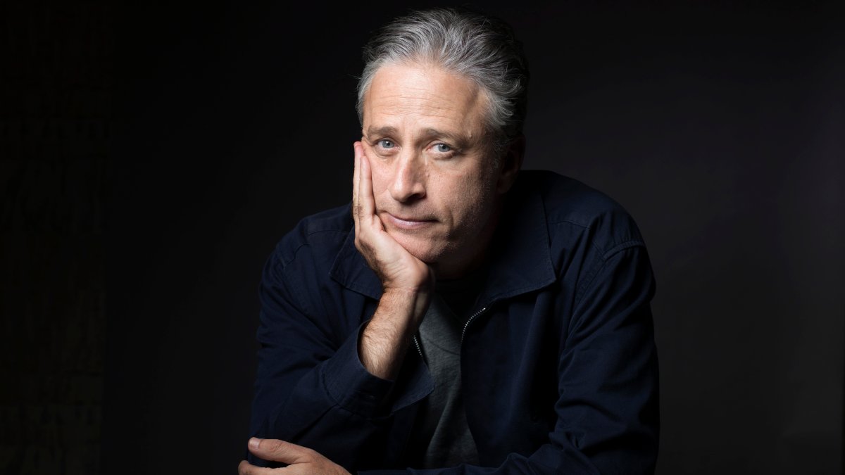 Jon Stewart to Receive Mark Twain Prize – NBC Los Angeles - Vimarsana News