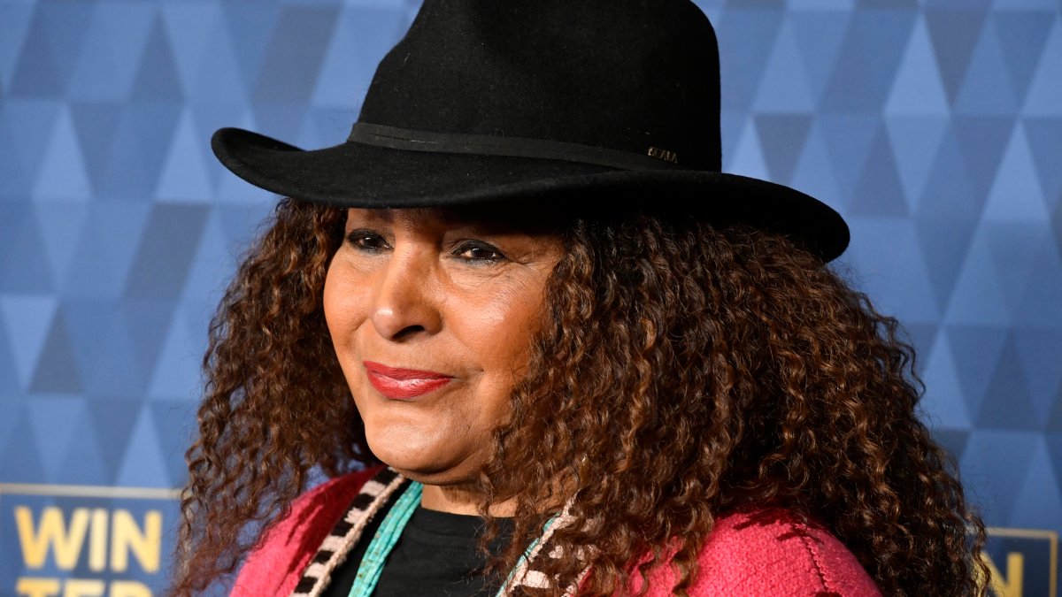 Pam Grier Covers 'Everything' in a New Podcast of Her Career – NBC Los Angeles - Vimarsana News