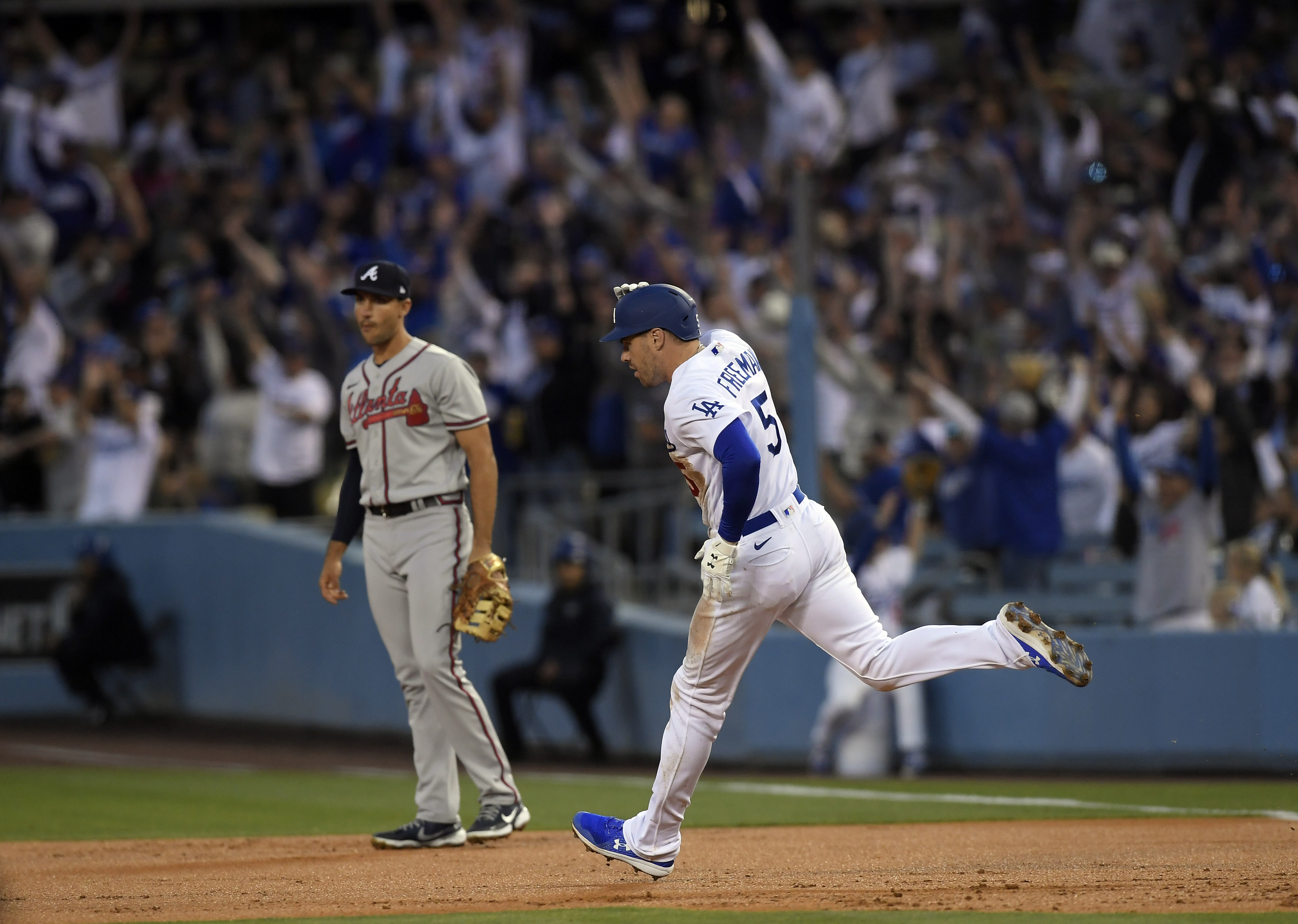 Freddie Freeman: Home Dodgers debut 'as special as it gets