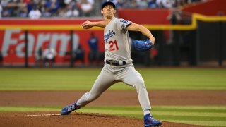 Los Angeles Dodgers v Arizona Diamondbacks