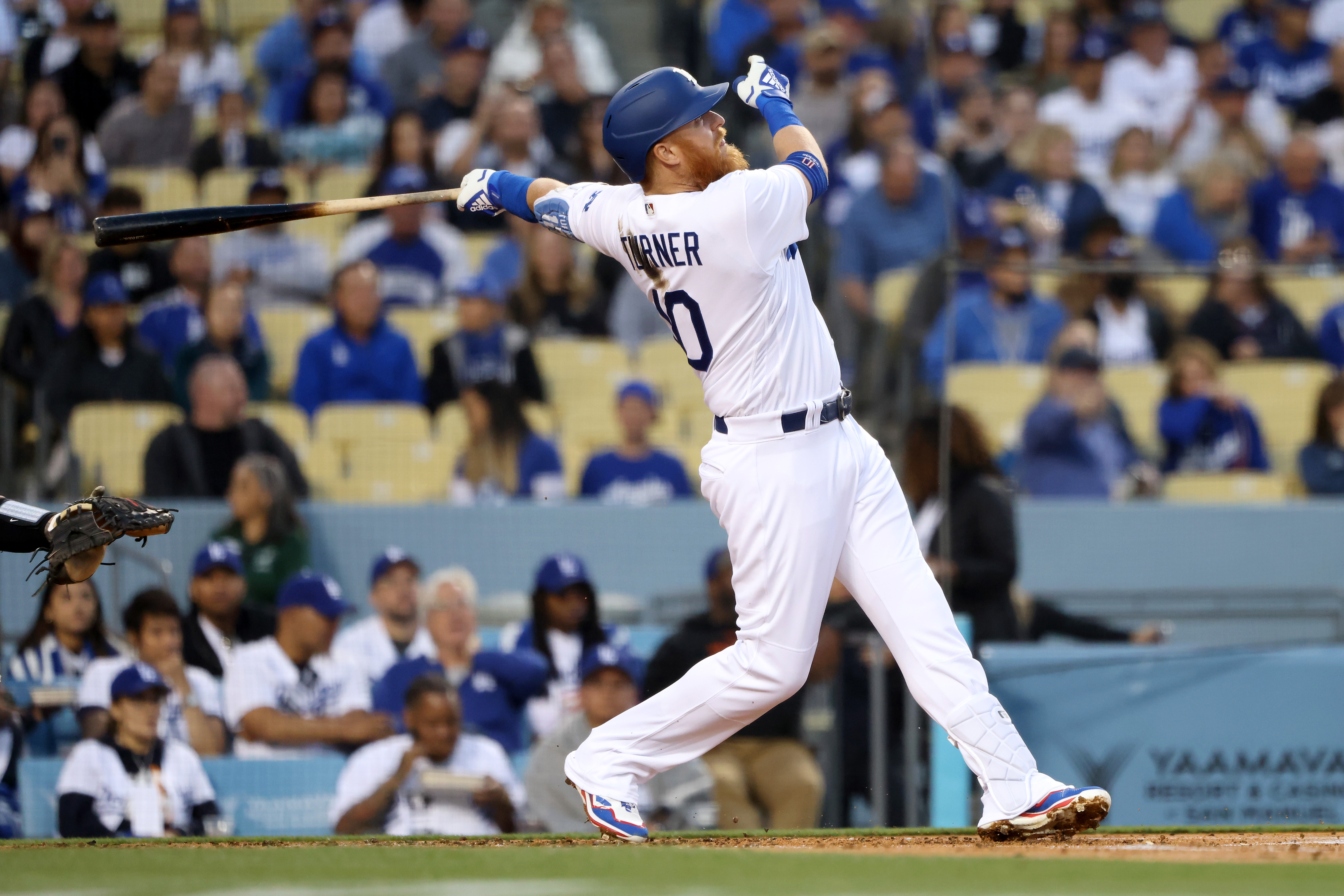 Turner, Taylor turn HRs into 5-1 Dodgers win over Tigers