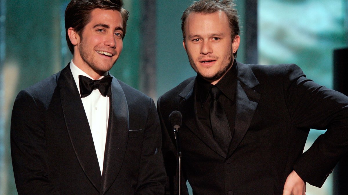 Jake Gyllenhaal Recalls 'Brokeback Mountain' Experience With Heath Ledger - Vimarsana News