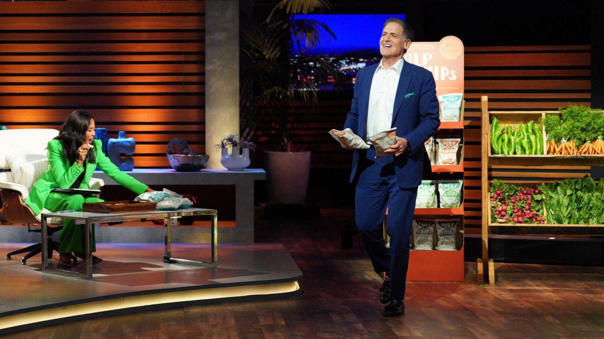 Why Mark Cuban Offered $500,000 to a 'Shark Tank' CEO Who Almost Went Broke: 'We've All Been Negative' Before – NBC Los Angeles - Vimarsana News