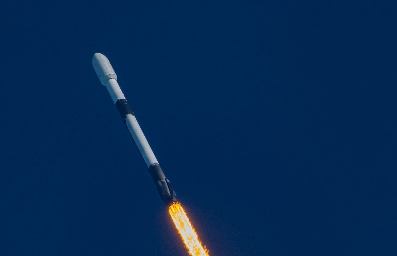 Falcon 9s hot sale