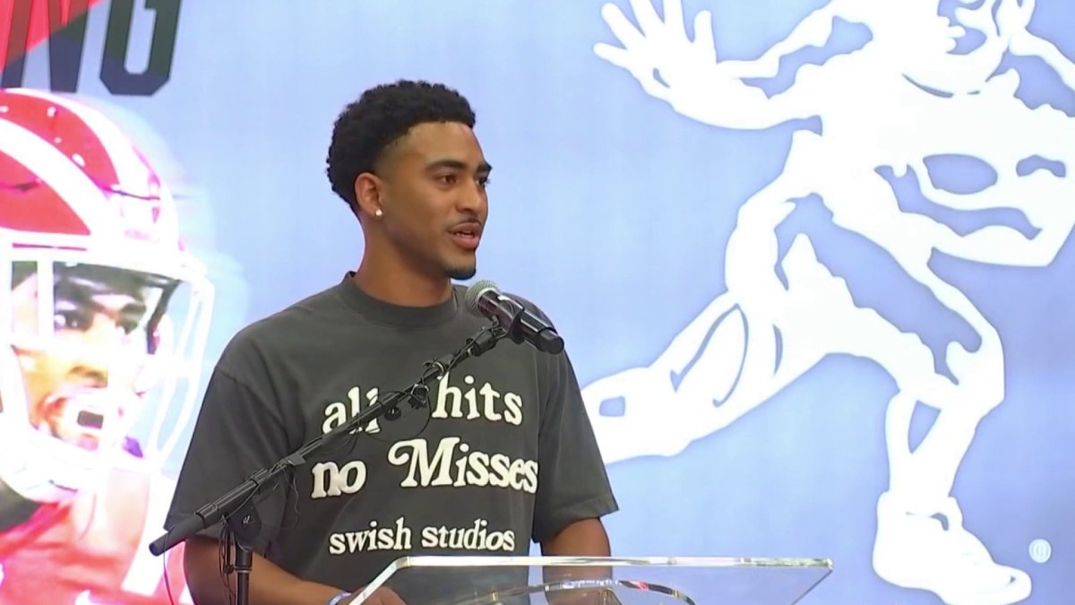 Mater Dei High School Celebrated Heisman Trophy Winner Alums NBC Los