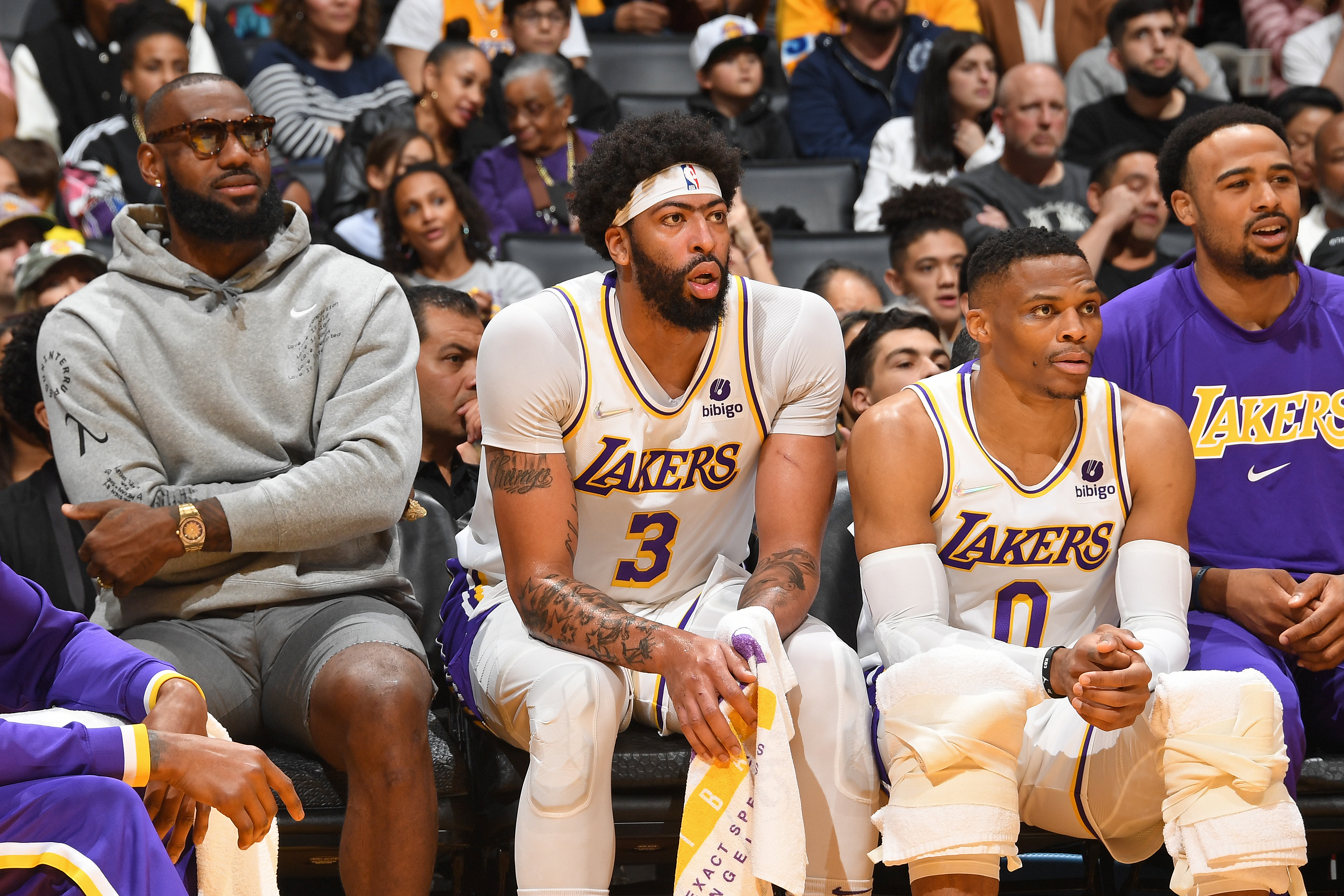 lakers roster 2022 update