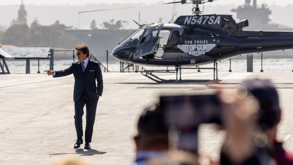 'Top Gun: Maverick' Premieres in San Diego – NBC Los Angeles - Vimarsana News