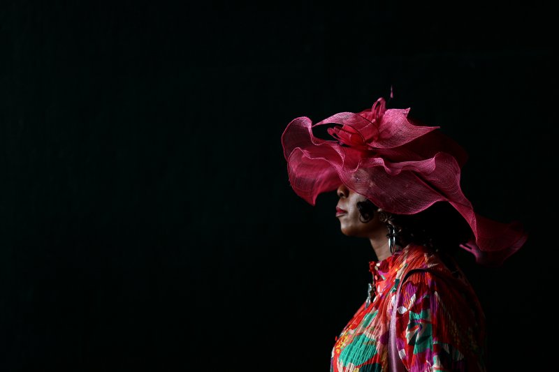 Photos: 2022 Kentucky Derby Hats and Outfits