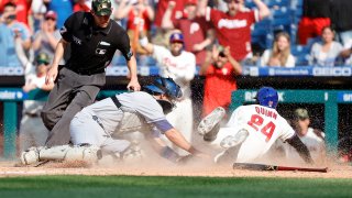 Los Angeles Dodgers v Philadelphia Phillies