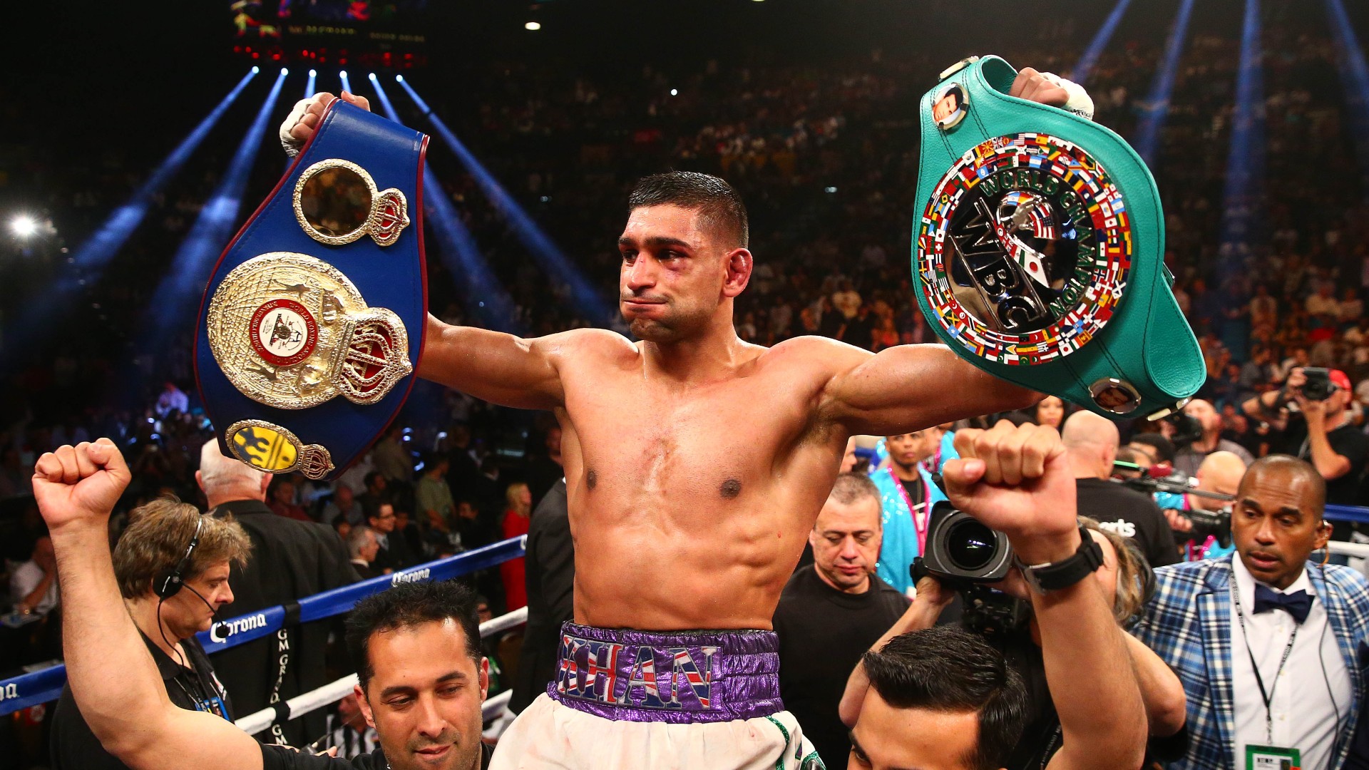Former Champion Amir Khan Announces Retirement From Boxing