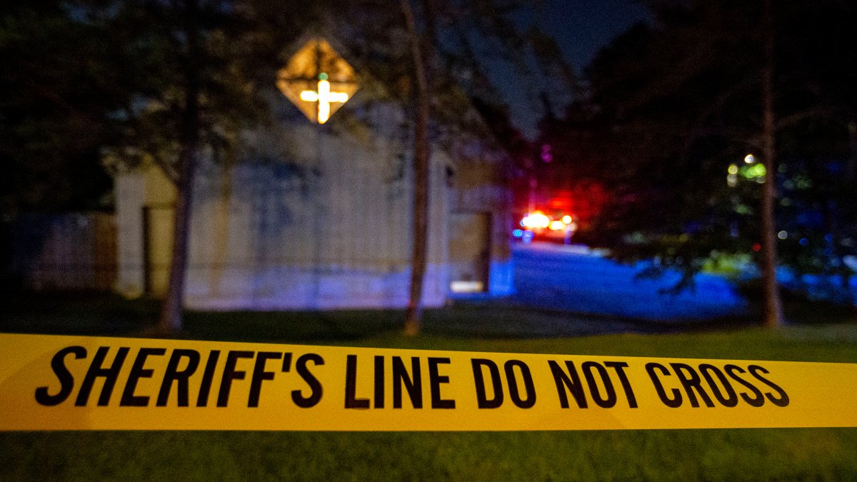 Multiple People Shot at Alabama Church, Police Say – NBC Los Angeles - Vimarsana News