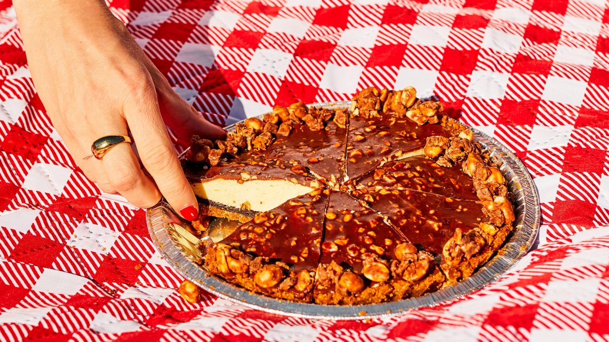 Here's the Scoop: Milk Bar Has Waffle Cone Pie - Vimarsana News