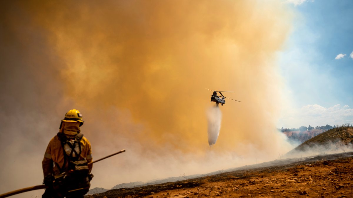 Electra Fire Burns 3,900 Acres, Now 10% Contained – NBC Los Angeles - Vimarsana News