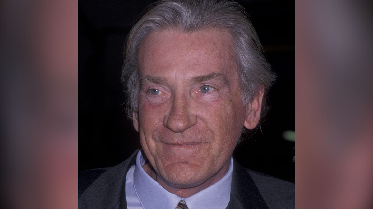 Titanic' and 'The Omen' Actor David Warner Dies at 80 – NBC Los Angeles