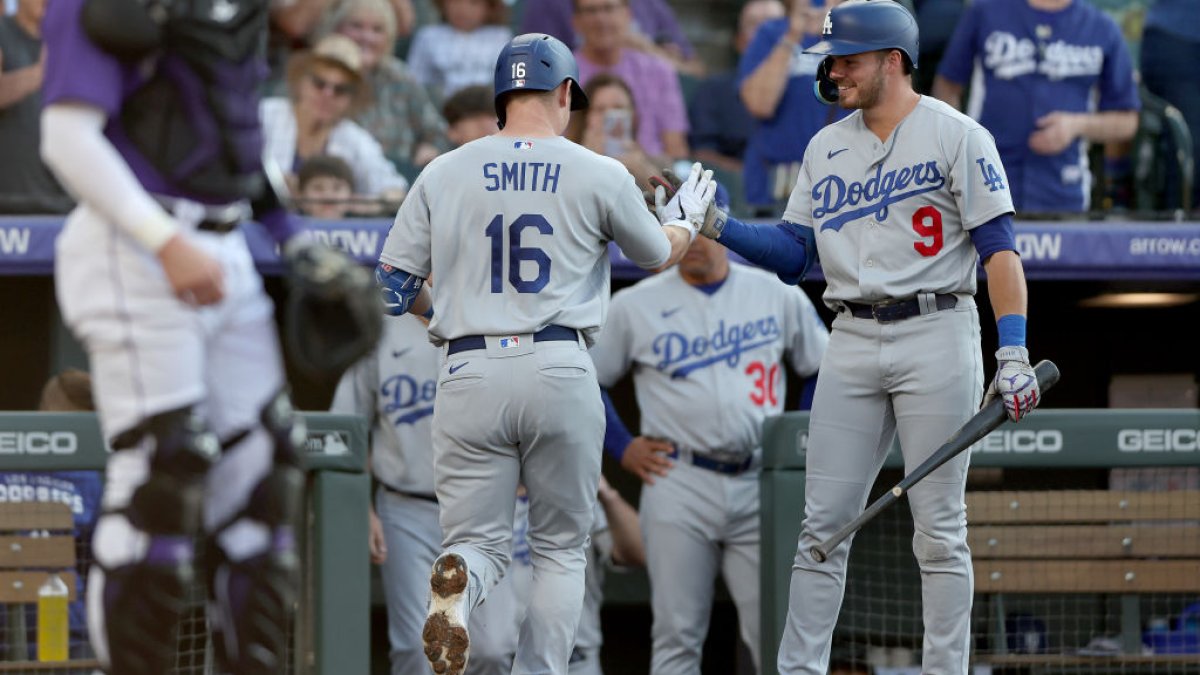 Rockies turn in 4th straight losing year after losing Bryant