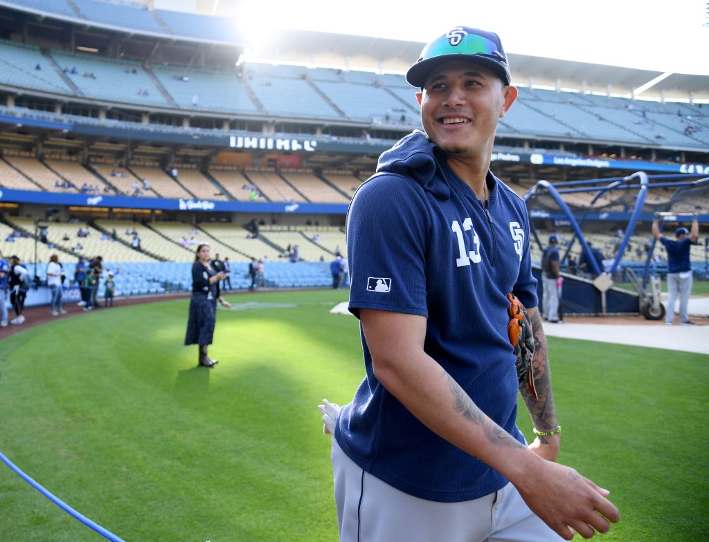 Schmuck: New Dodger Manny Machado makes it clear he already loves L.A.