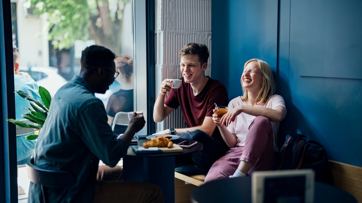 8 Tips to Help College Students Start Networking - Vimarsana News