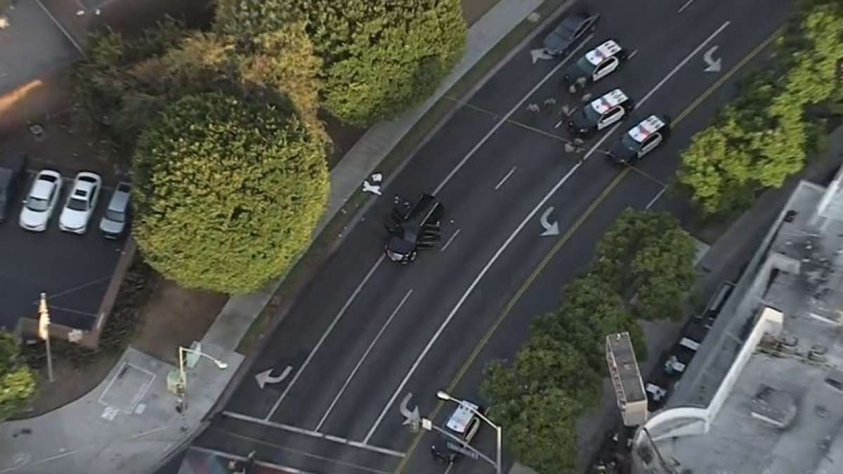 Man Shot and Killed Near Beverly Center – NBC Los Angeles