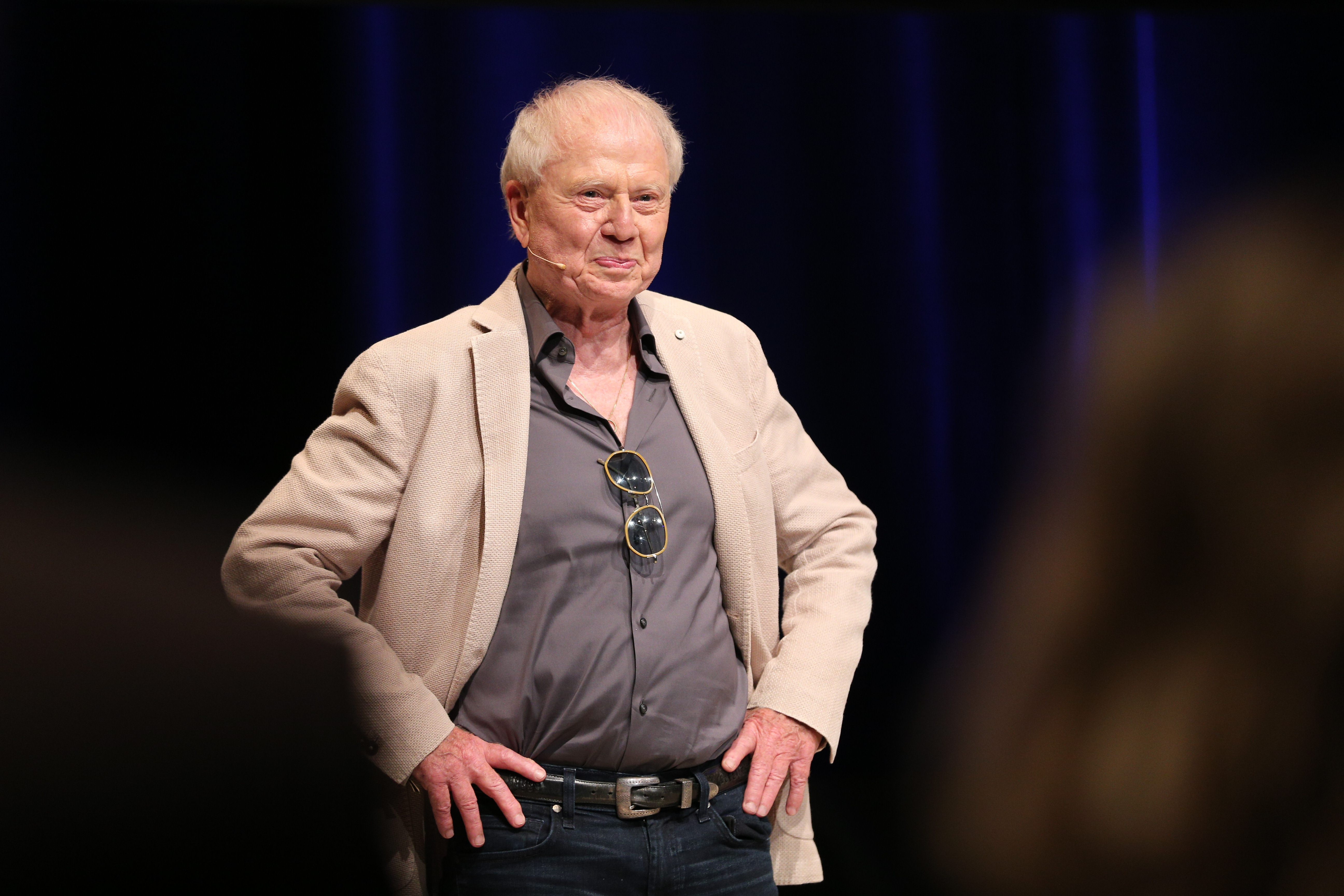 Wolfgang Petersen, Blockbuster Filmmaker of 'Das Boot,' Dies – NBC Los Angeles - Vimarsana News
