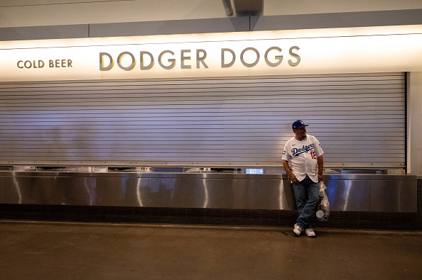 How To Intentionally (And Safely) Walk To Dodger Stadium And Save Your  Money For Overpriced Beer