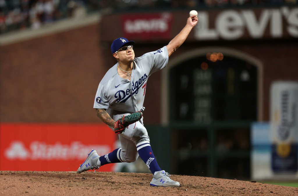 julio-urias-wins-8th-straight-decision-dodgers-top-giants-3-0