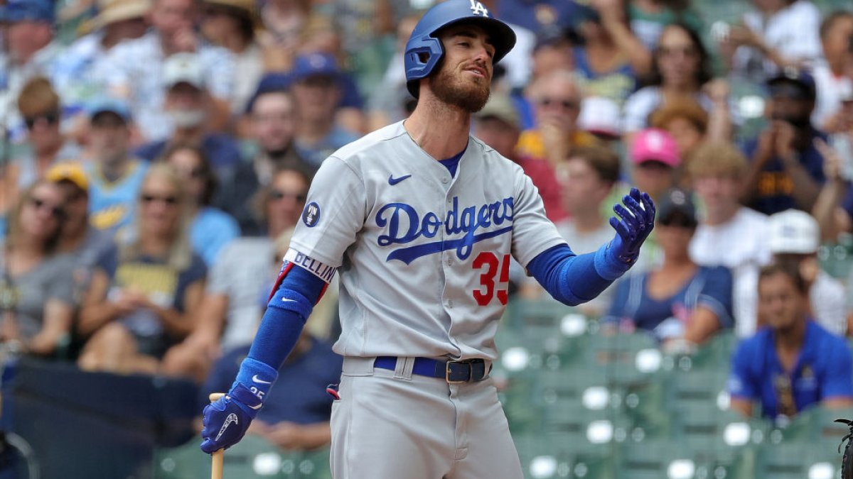 Dodgers Rally Falls Short in 5-3 Loss to Brewers, Split 4 Game Series in  Milwaukee – NBC Los Angeles
