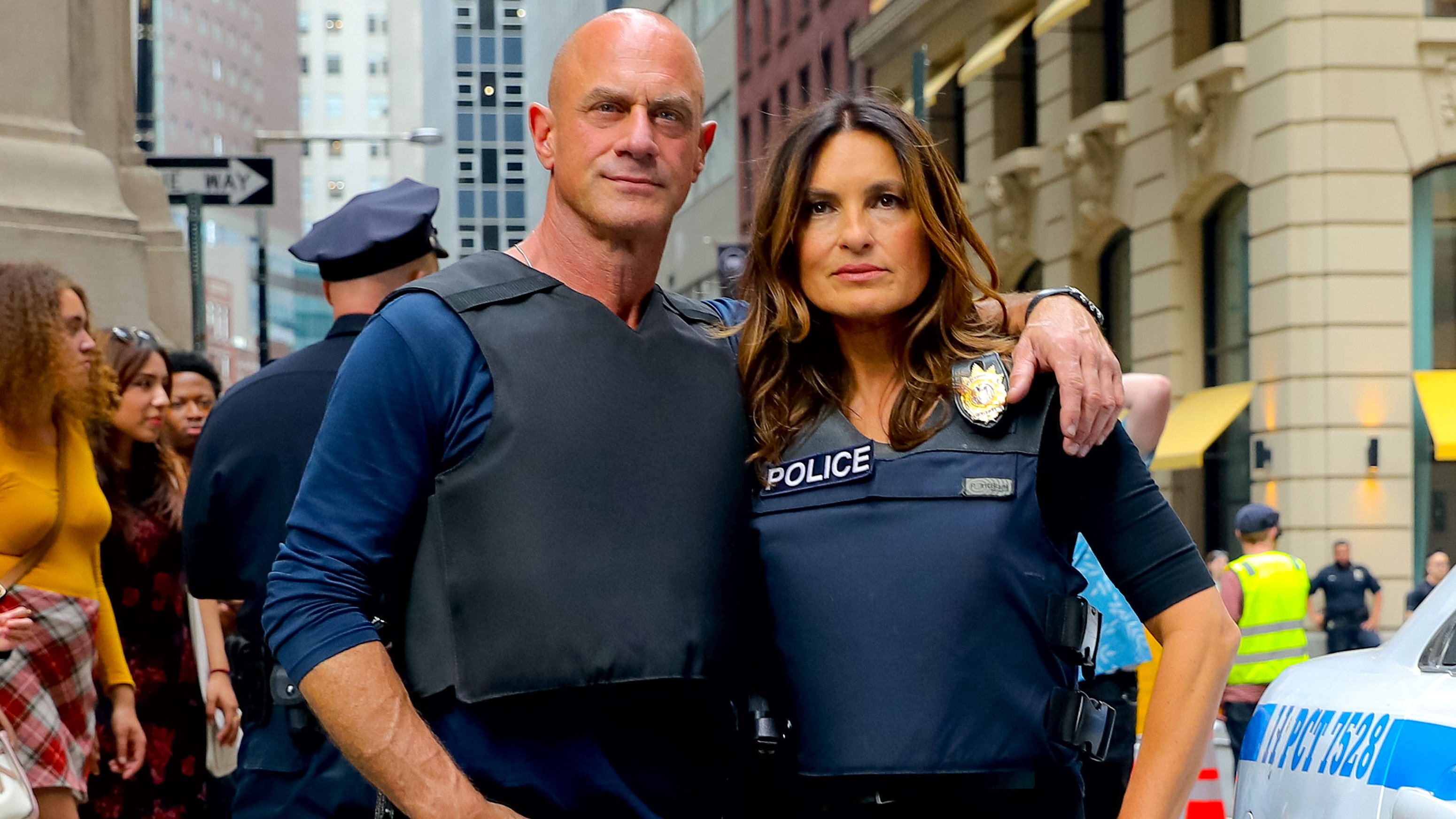 'Law & Order' Brings 3 Show Casts Together for 1st Time in Historic Premiere Event - Vimarsana News