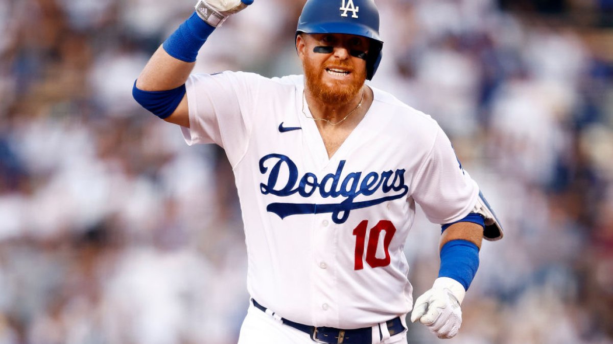Justin Turner's $16M Club Option for 2023 Season Declined by