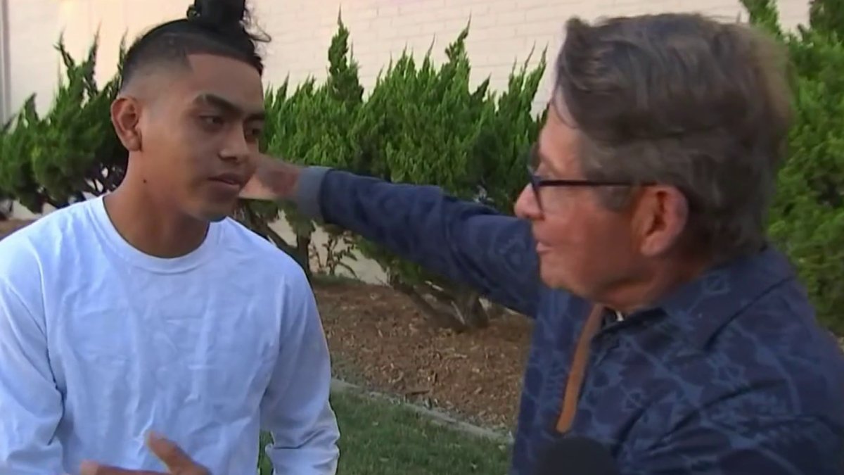 Community Rallies Around Woodland Hills Street Vendor NBC Los Angeles