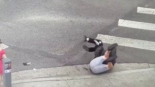 A Hollywood restaurant owner takes down a robber in Hollywood.