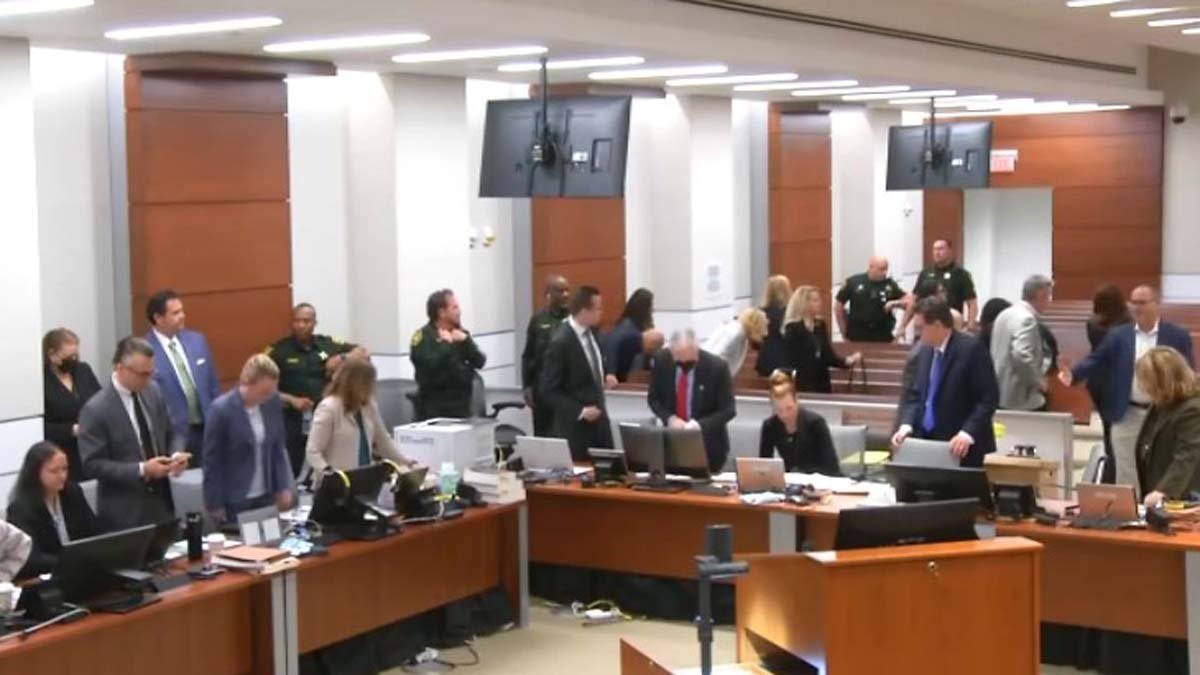 Florida School Shooter May Have Been His Own Worst Witness – NBC Los Angeles - Vimarsana News