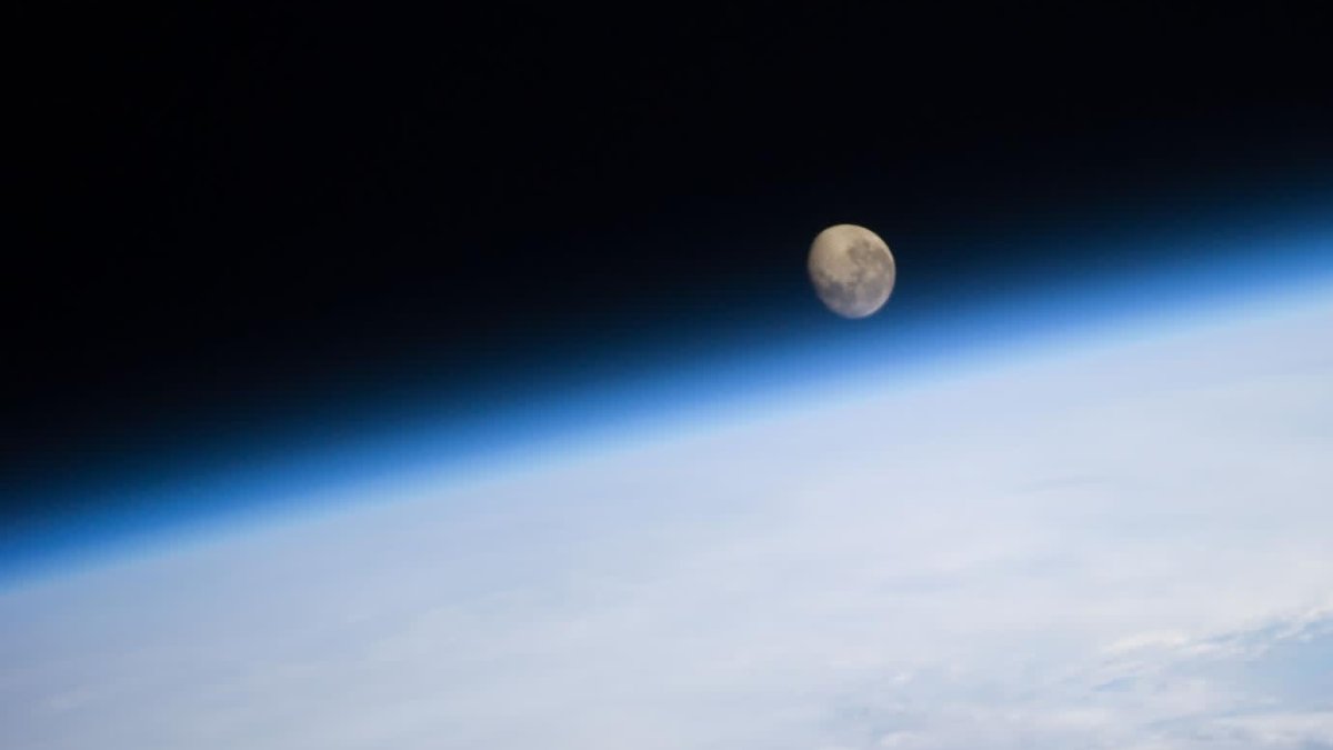 Investing in Space: An Eyebrow-Raising SPAC - Vimarsana News