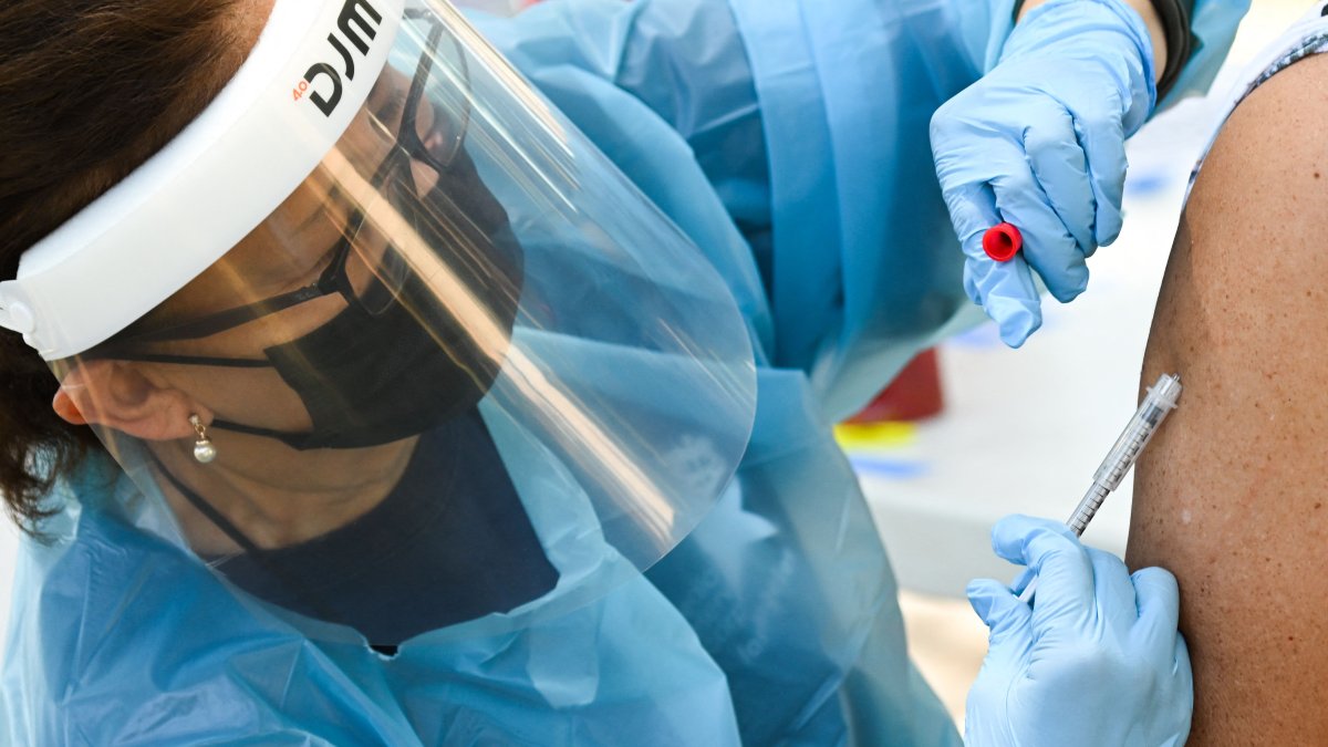 Los Angeles Health Officials Are Investigating the Death of a Person Who Had Monkeypox - Vimarsana News