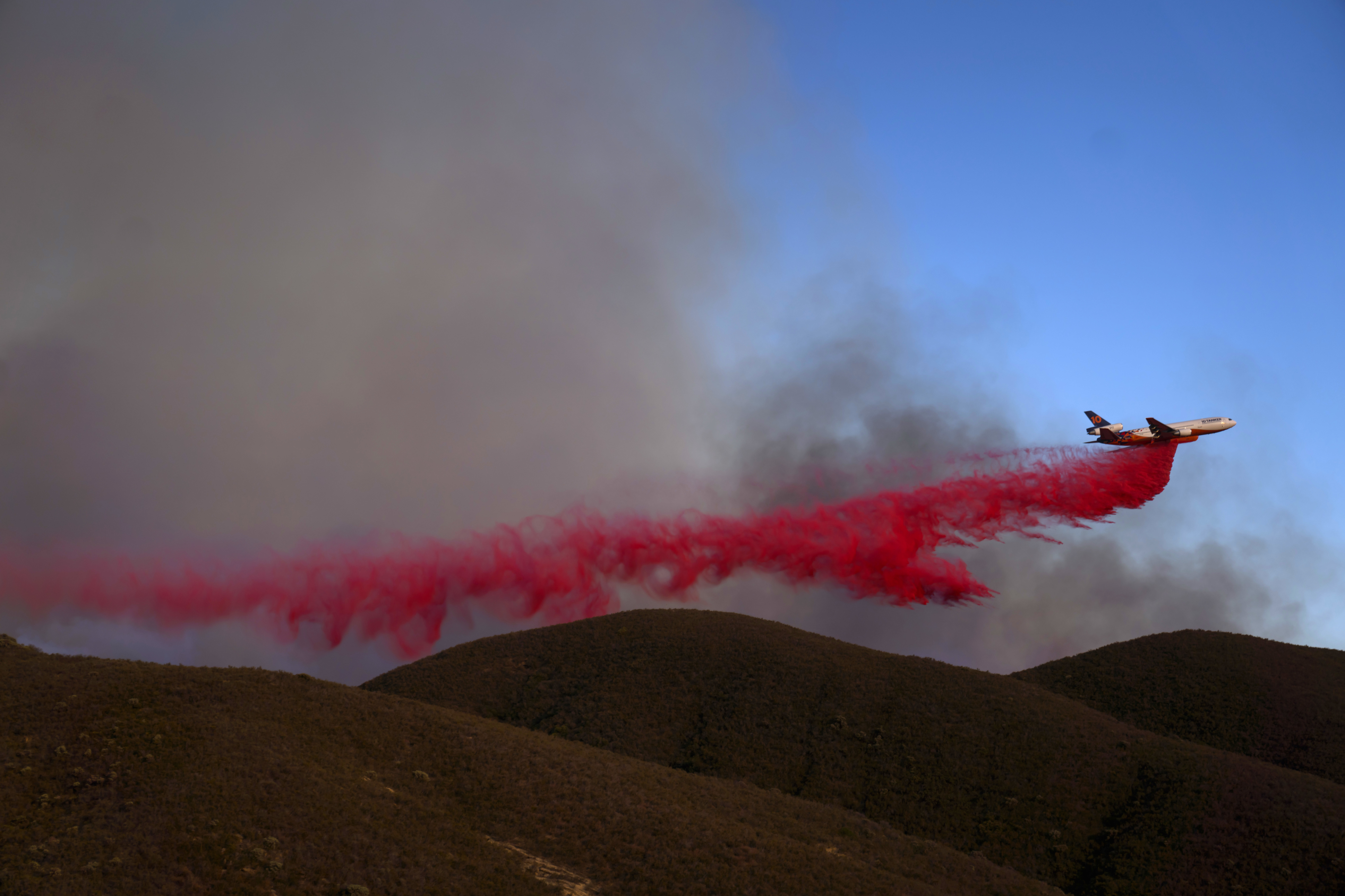 Route Fire Updates: 5,208 Acres, 12% Contained, Evacuations in Place – NBC Los Angeles - Vimarsana News