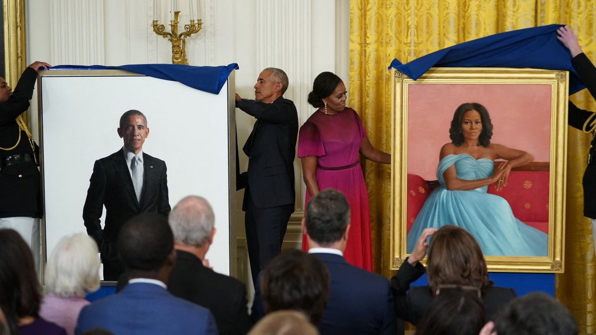 'Welcome Home': Obamas Unveil Their White House Portraits – NBC Los Angeles - Vimarsana News
