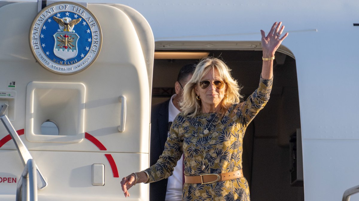 Jill Biden Arrives for Southern California Visit – NBC Los Angeles