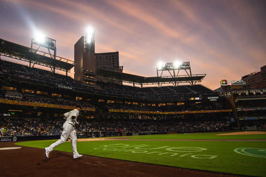 Vargas, Dodgers beat Padres 5-2 for 108th win