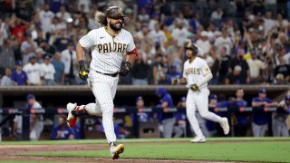Padres Beat Dodgers 4-3 in 10 innings to Reduce Magic Number to 4 – NBC Los  Angeles